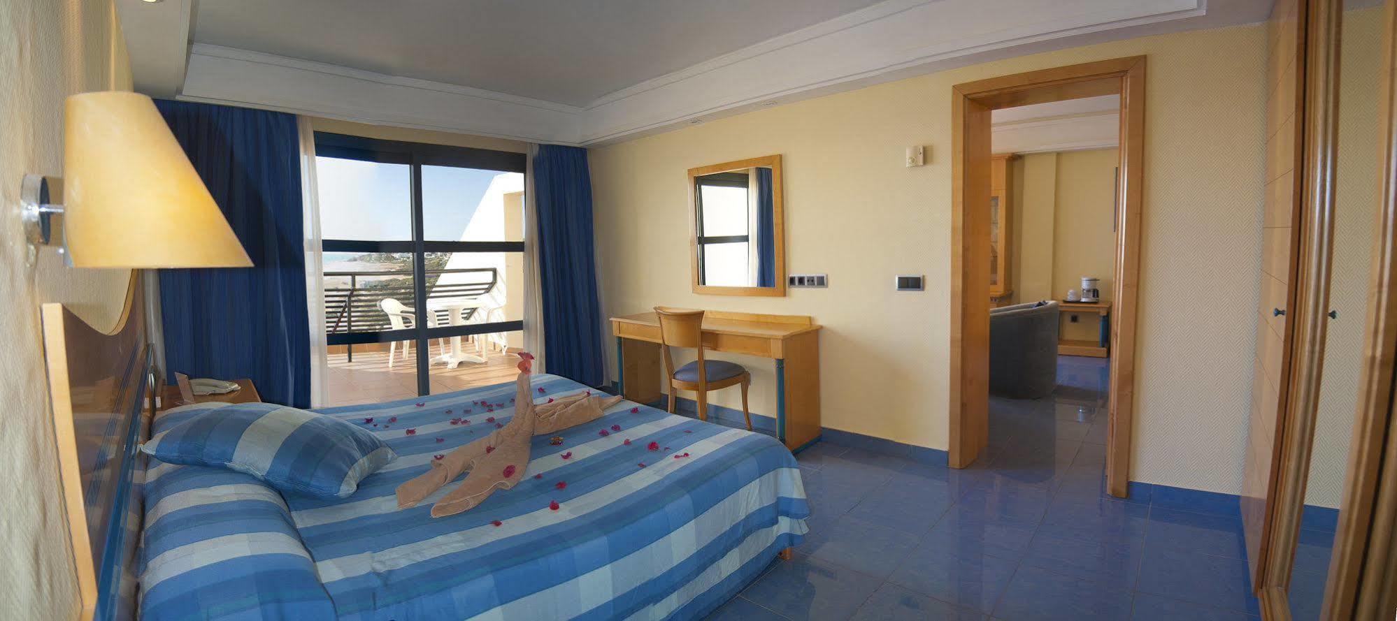 Sbh Crystal Beach Hotel & Suites - Adults Only Costa Calma Exterior photo